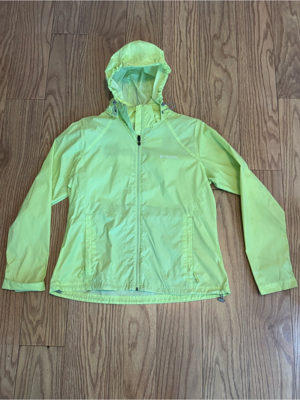 Columbia Women’s Raincoat Size XL